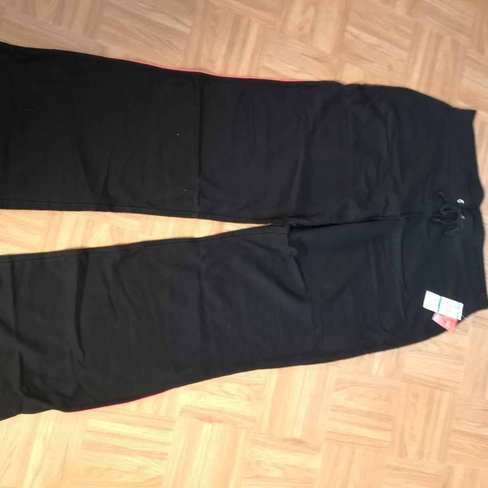 Women super soft stretch sport pant NWT
